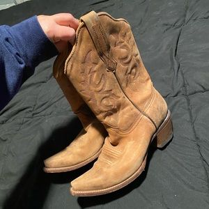 Corral boots